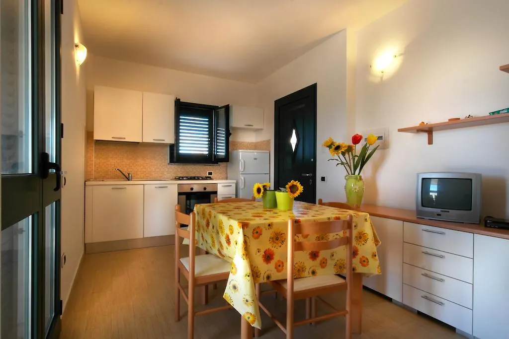 Apartment Ferienwohnung Le Terrazze Di Ruoni Santa Teresa Gallura Italien